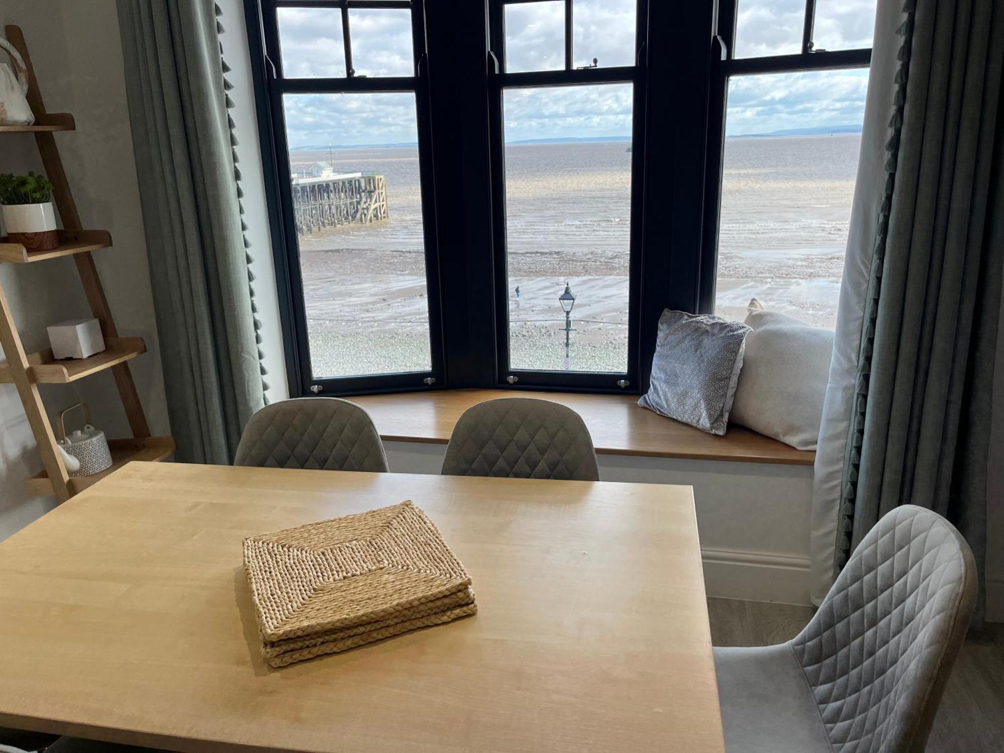 Beachcliff Rooms & Apartments Cardiff Esterno foto