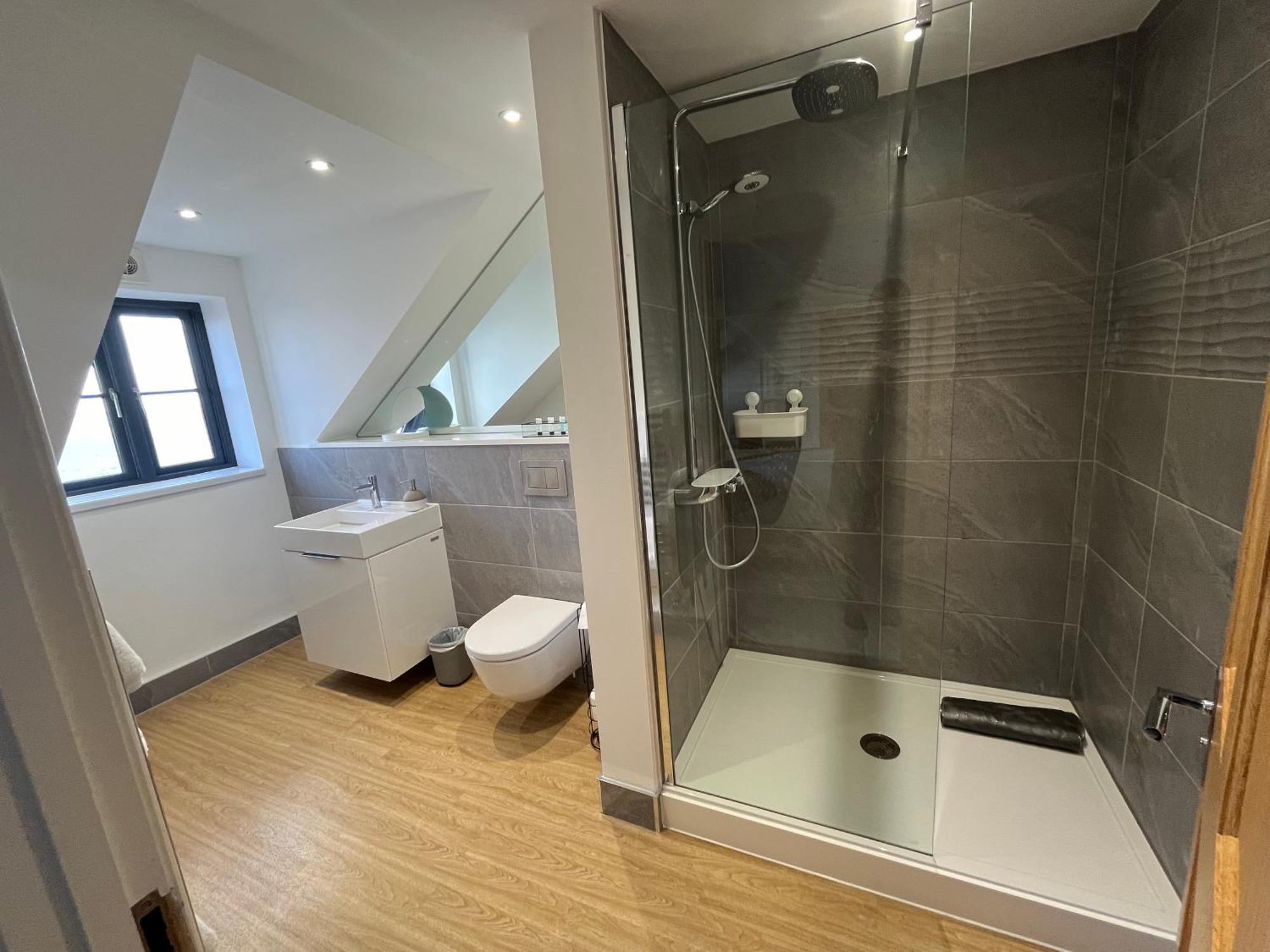 Beachcliff Rooms & Apartments Cardiff Esterno foto